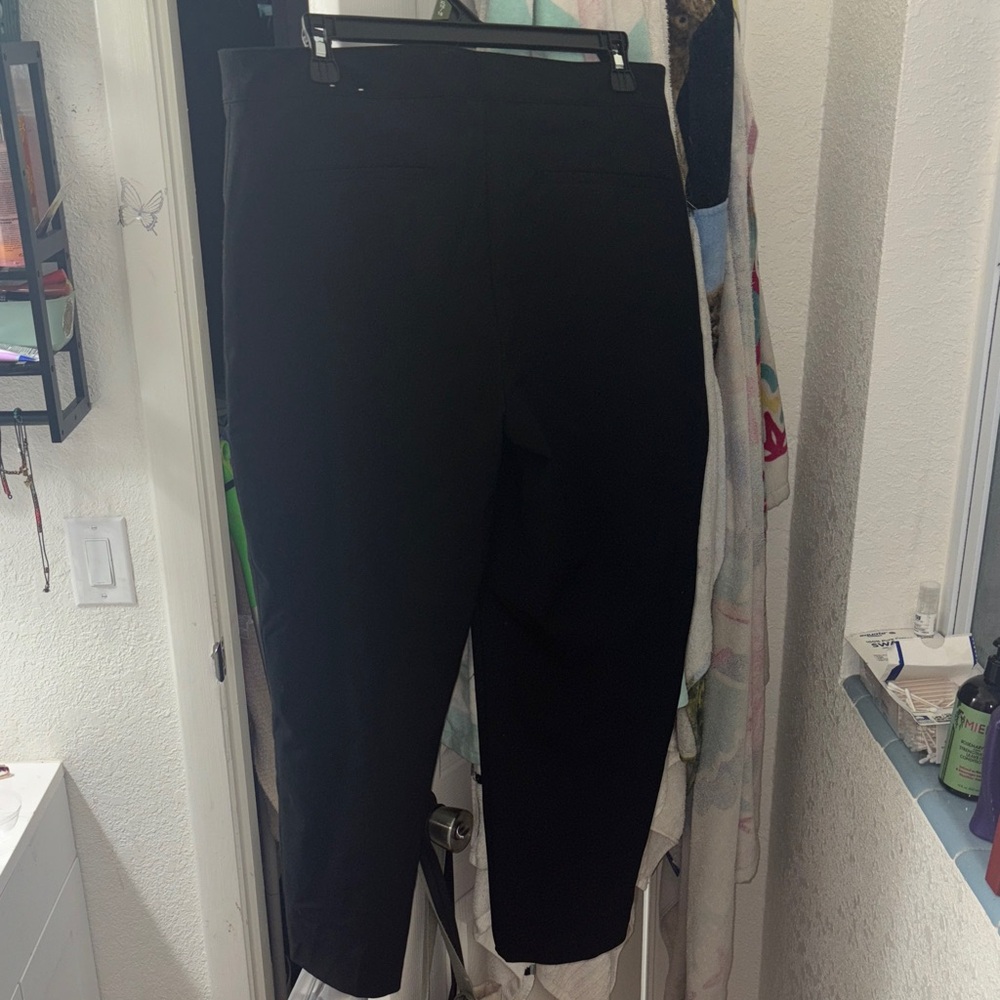 Black Cropped Pants